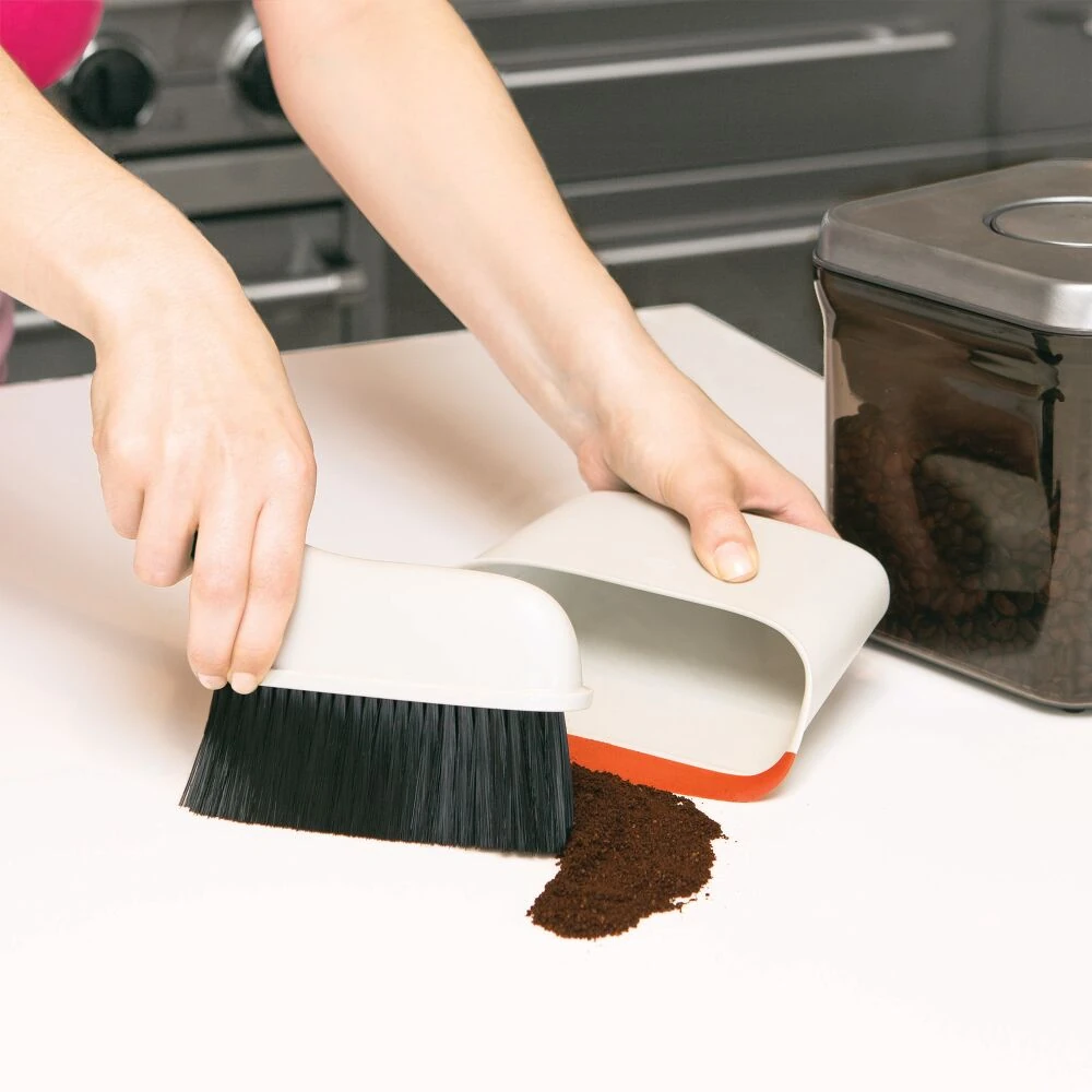 OXO Compact Dustpan & Brush Set