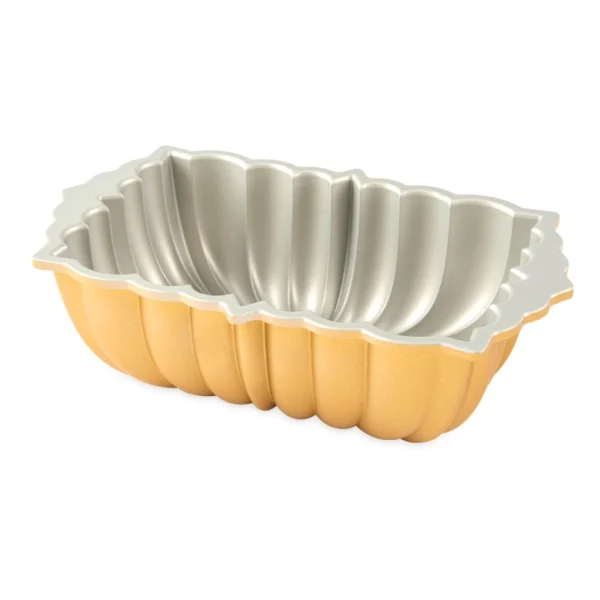 Nordic Ware Classic Fluted Loaf Pan2