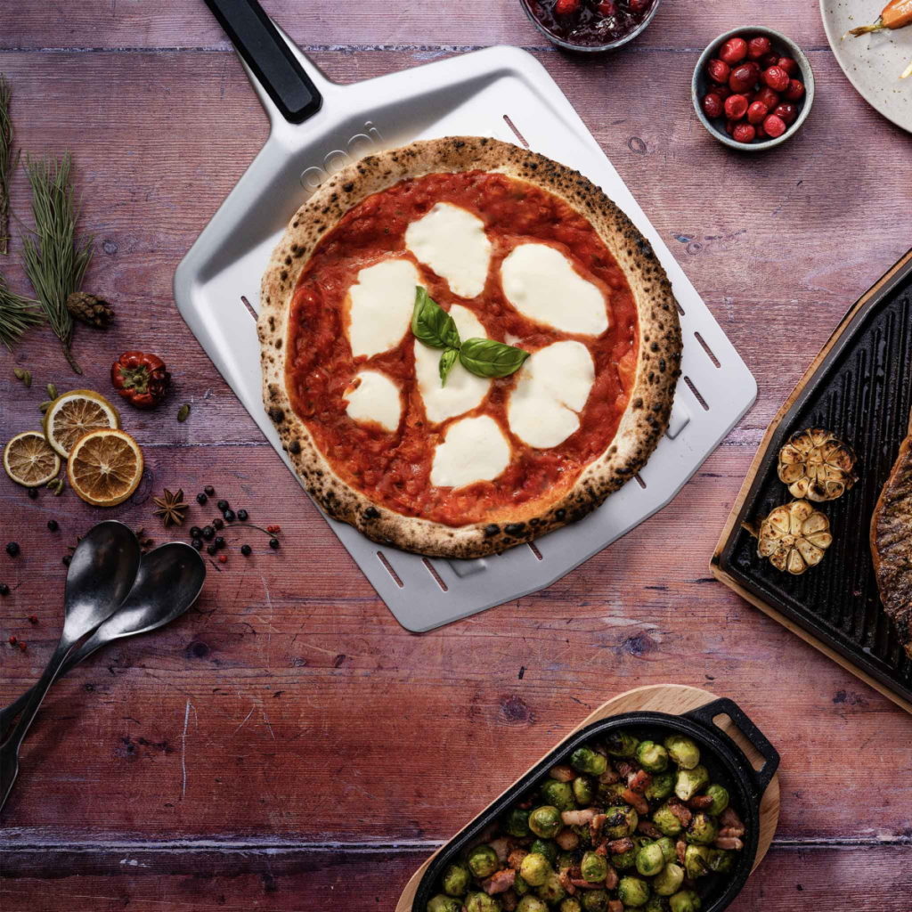 Ooni Perforated Pizza Peel2