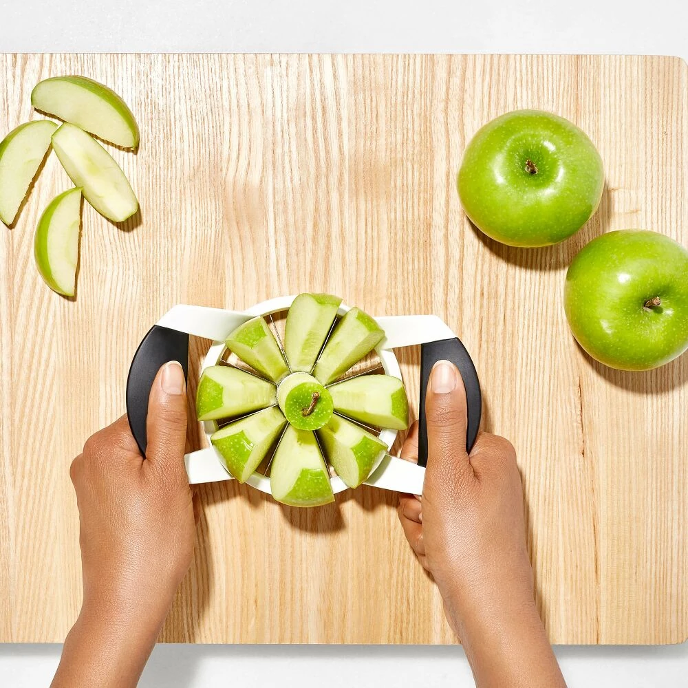 OXO Apple Divider