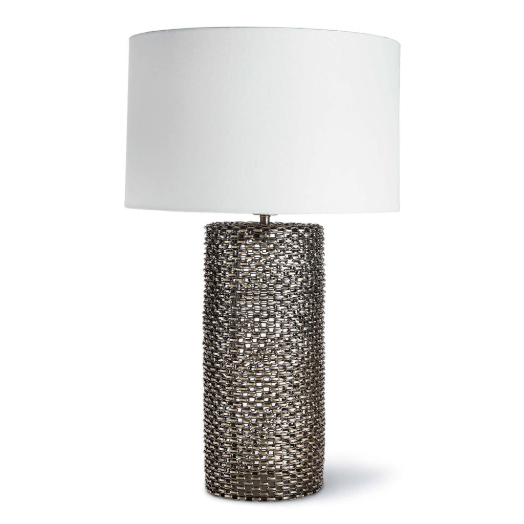 BRASS CHAIN LINK TABLE LAMP