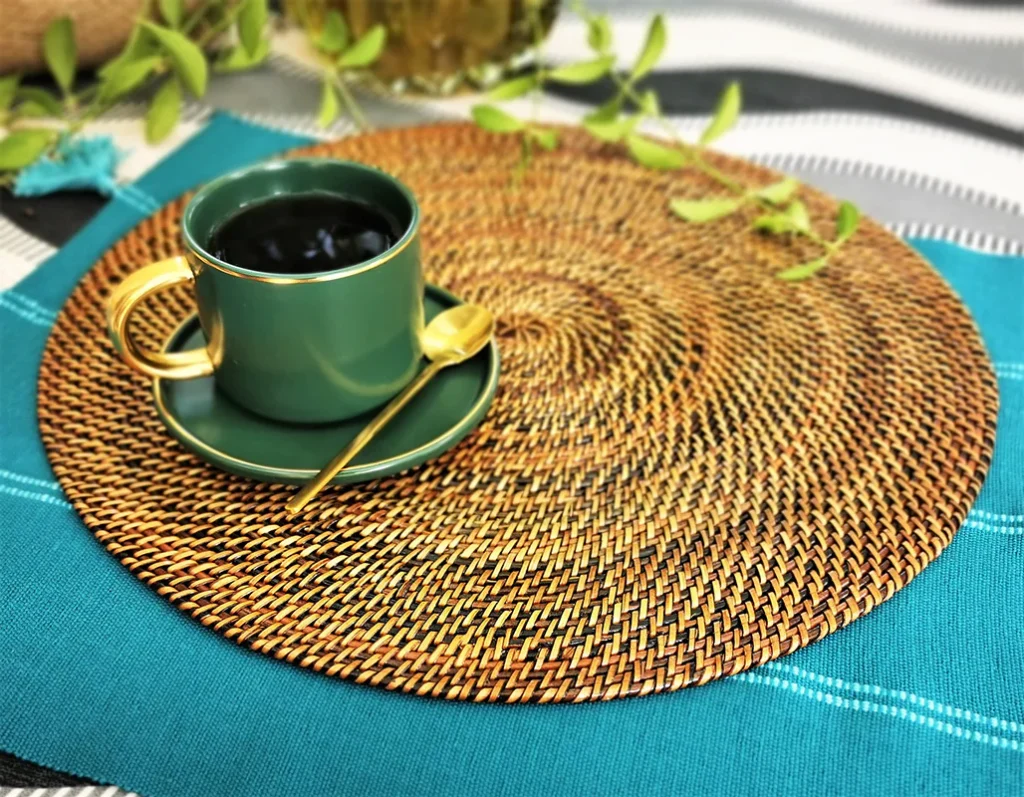 Calaisio Round Rattan Placemat2