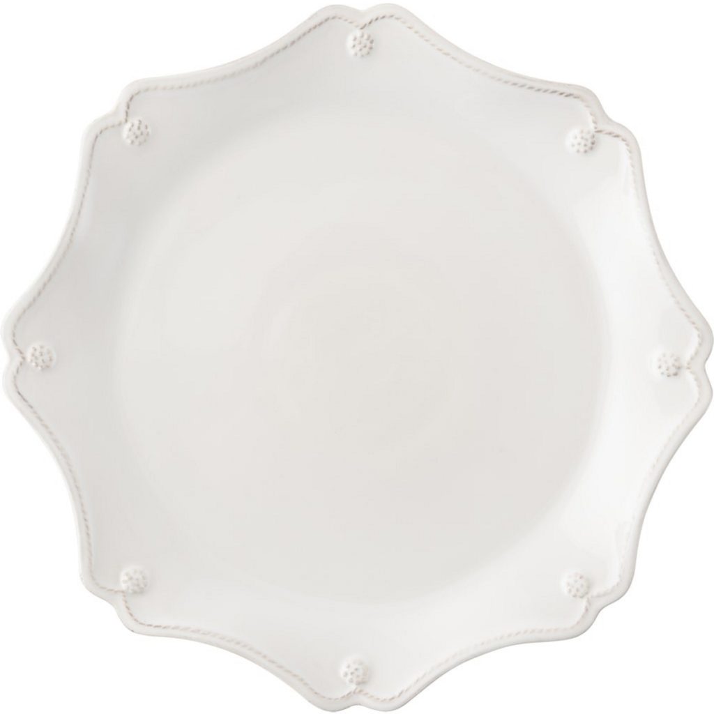 BERRY SCALLOP CHARGER WHITE