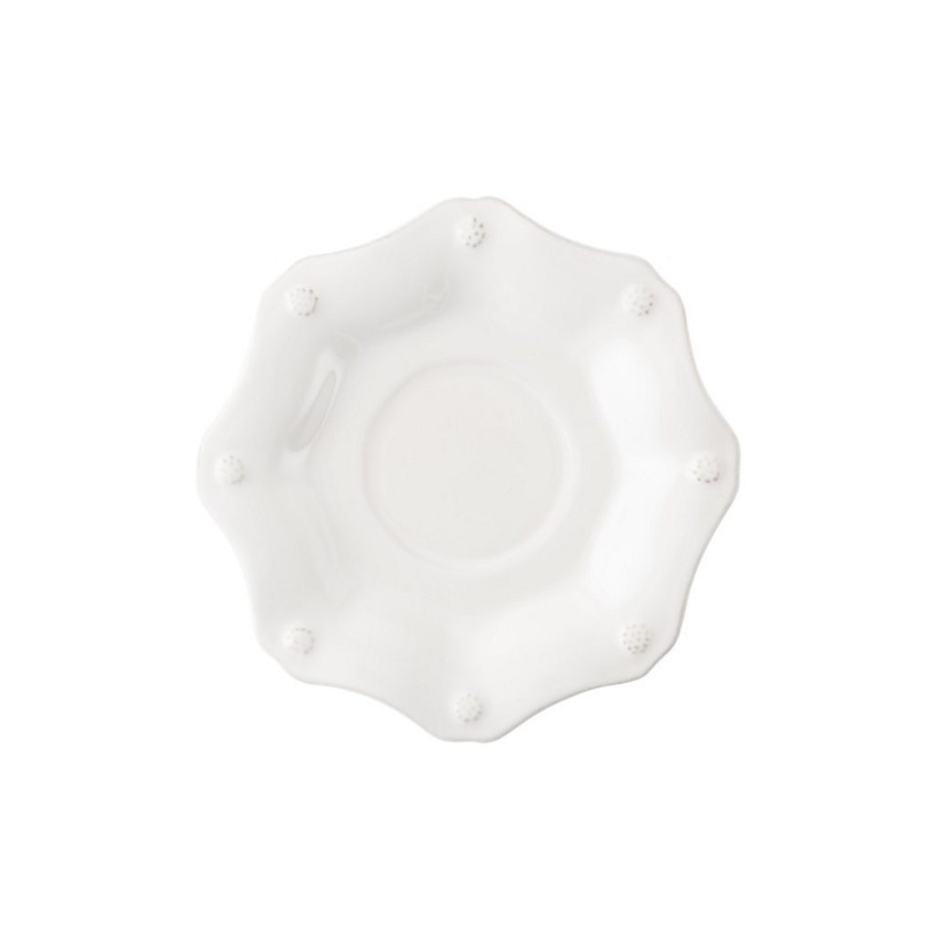 BERRY/THREAD SCALLOP SAUCER WHT