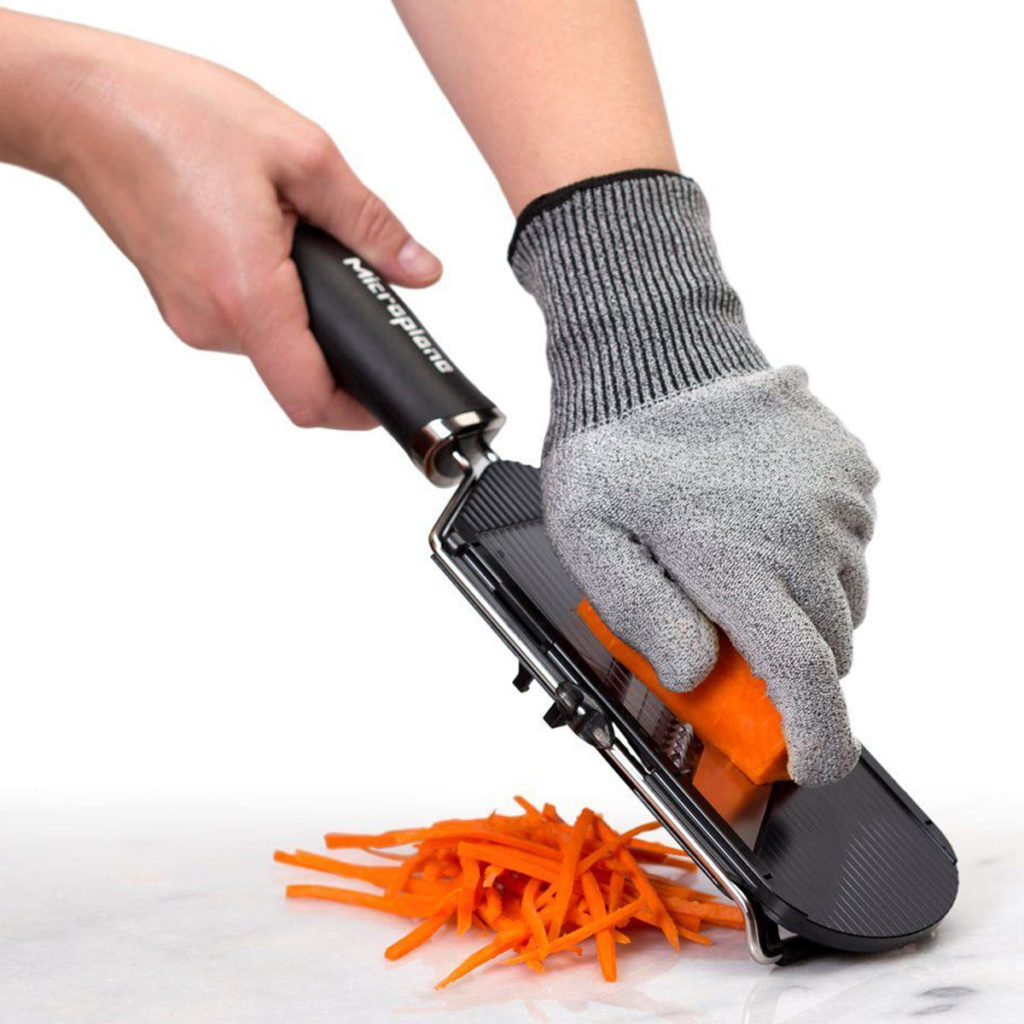 Microplane Cut Resistant Kitchen Safety Glove