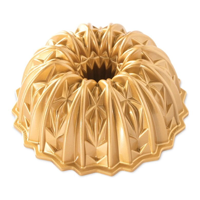 Nordic Ware Cut Crystal Bundt Pan