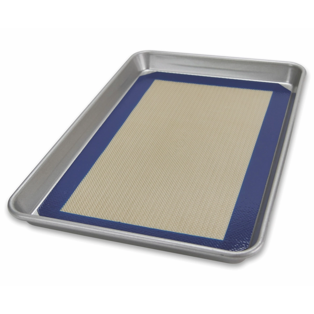 USA Pan Quarter Sheet Pan with Silicone Baking Mat