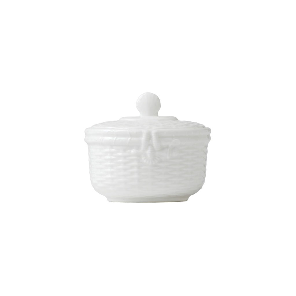 Wedgwood Nantucket Basket Covered Sugar