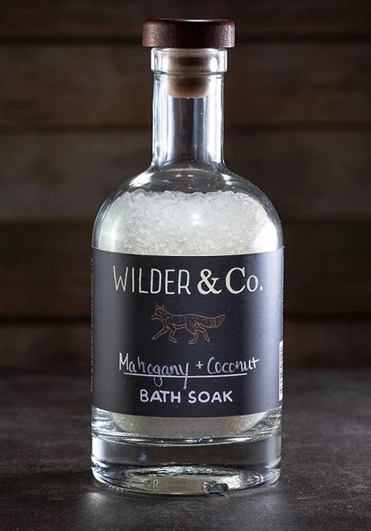 Wilder & Co. Mahogany + Coconut Bath Soak