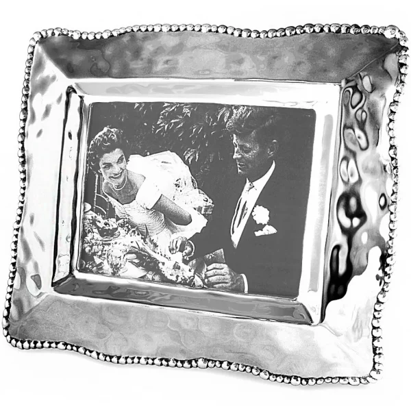 Beatriz Ball Organic Pearl 8x10 Frame2