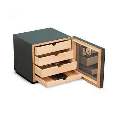 Bey Berk Carbon Fiber Matt Finish Wood Humidor with Hygrometer