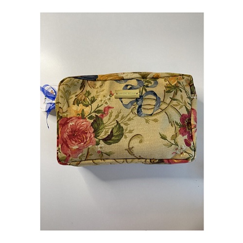 Marin Large Cosmetic Bag - Lady Daphne Toile