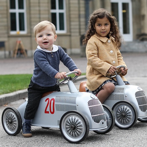 Ride-On Rider Mercedes Benz - Silver