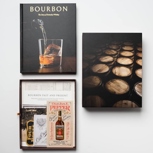 Bourbon [Boxed Book & Ephemera Set]: The Story of Kentucky Whiskey