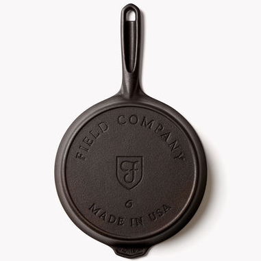Field No.6 Cast Iron Skillet
