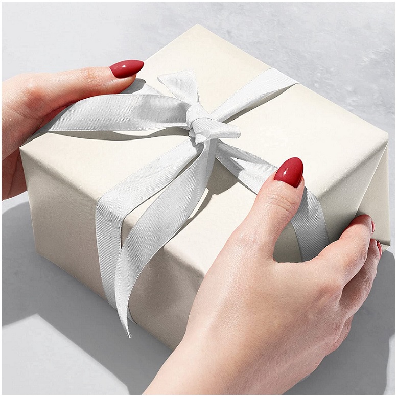 Jillson & Roberts Gift Wrapping Paper - Metallic Pearl