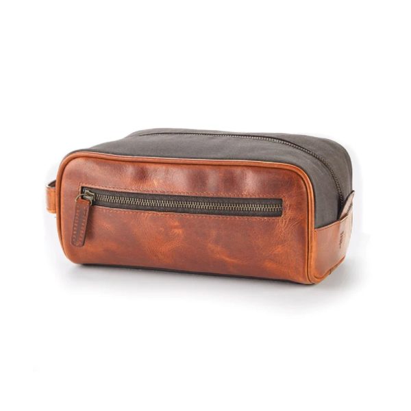 Canvas Dopp Kit - Chestnut
