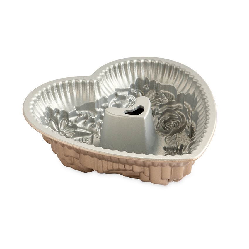 Nordic Ware Elegant Heart Bundt Pan – the international pantry