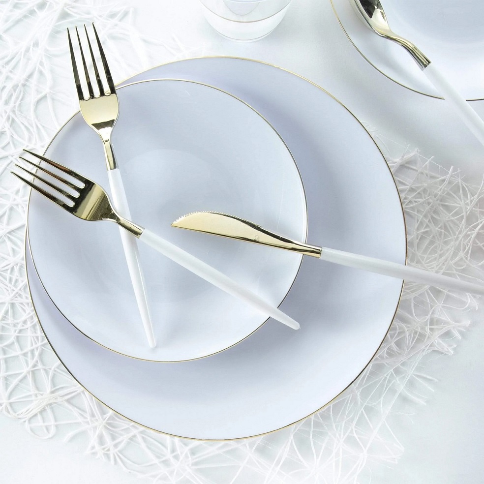 Luxe Party White and Gold Round Plastic Dinner Plates