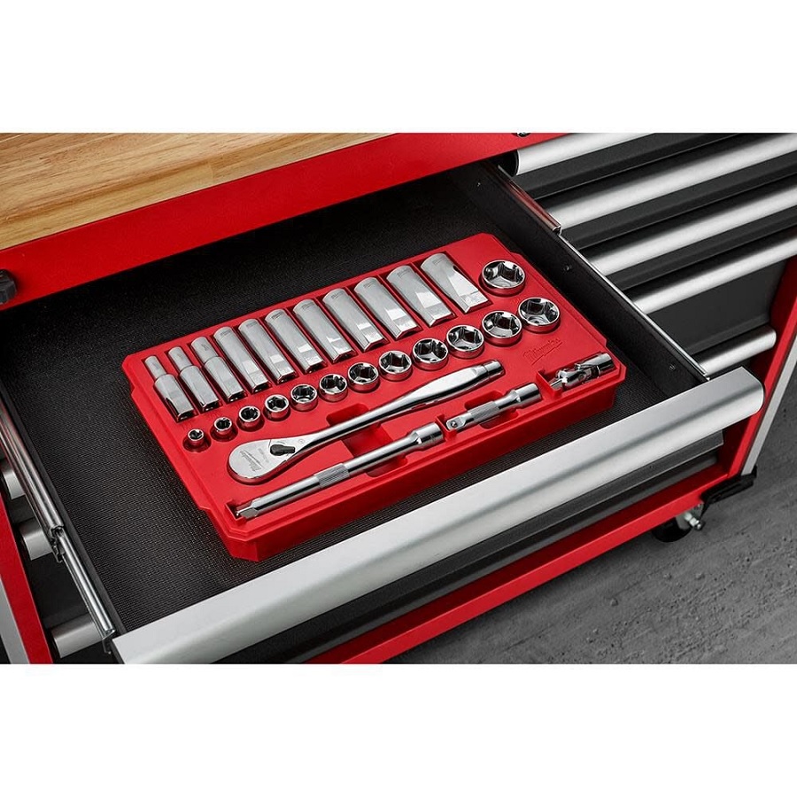 Milwaukee 3/8" Drive 32pc Ratchet & Socket Set - SAE