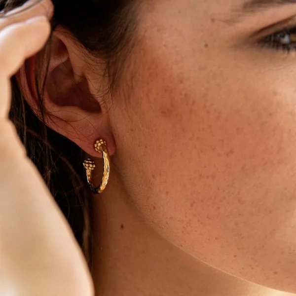 Capucine De Wulf Berry Small Hoop Earrings2