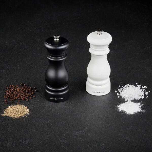 Cole & Mason Southwold Classic Salt & Pepper Mill Set2