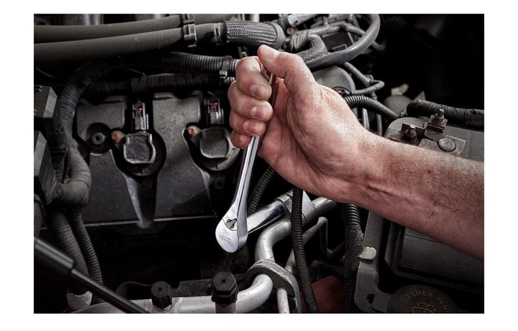 Milwaukee 3/8" Drive 32pc Ratchet & Socket Set - Metric