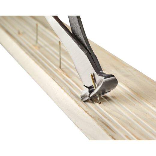 Milwaukee 7in Comfort Grip Nipping Pliers2