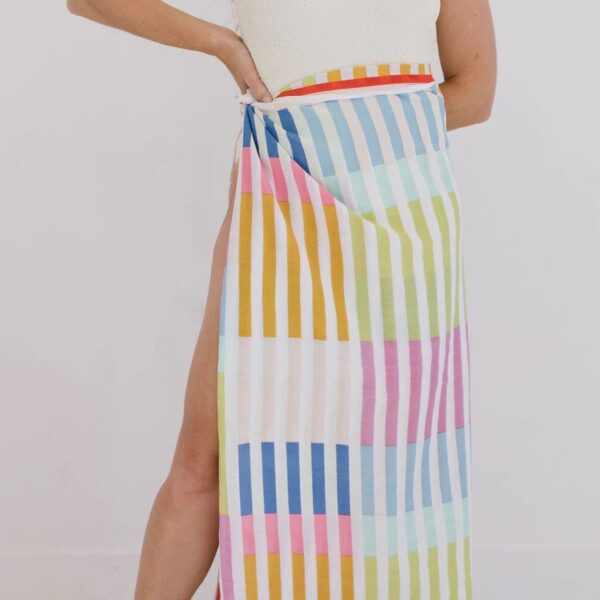 Sunshine Tienda - Rainbow Stripe Sarong