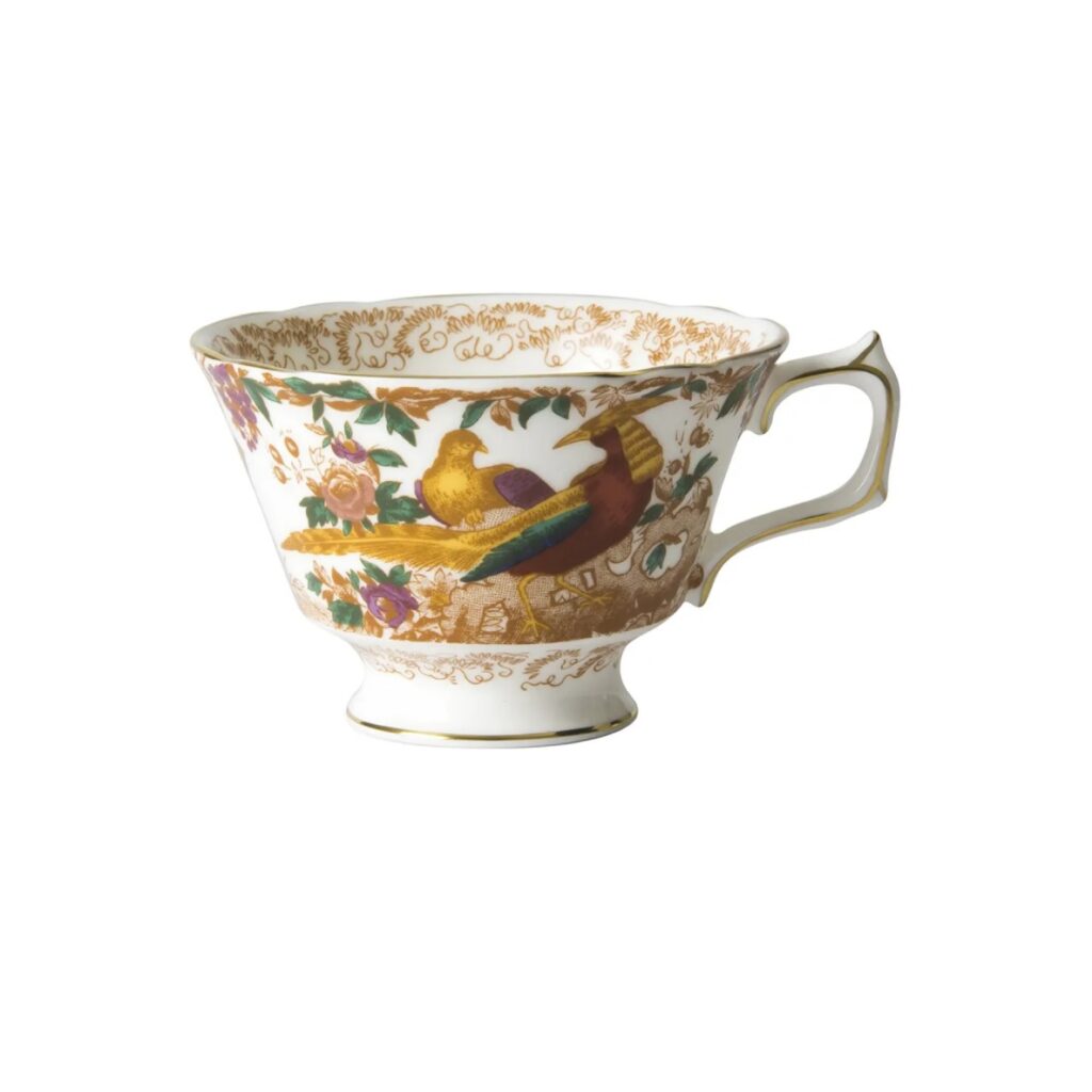 Royal Crown Derby Olde Avesbury Teacup