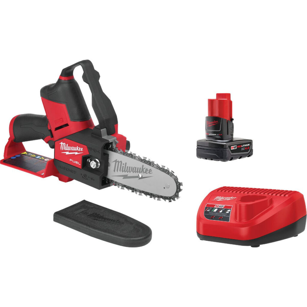 Milwaukee M12 Fuel Hatchet 6in Pruning Saw Kit2
