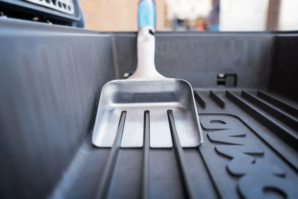 Nomad Ash & Coal Shovel - Blue2