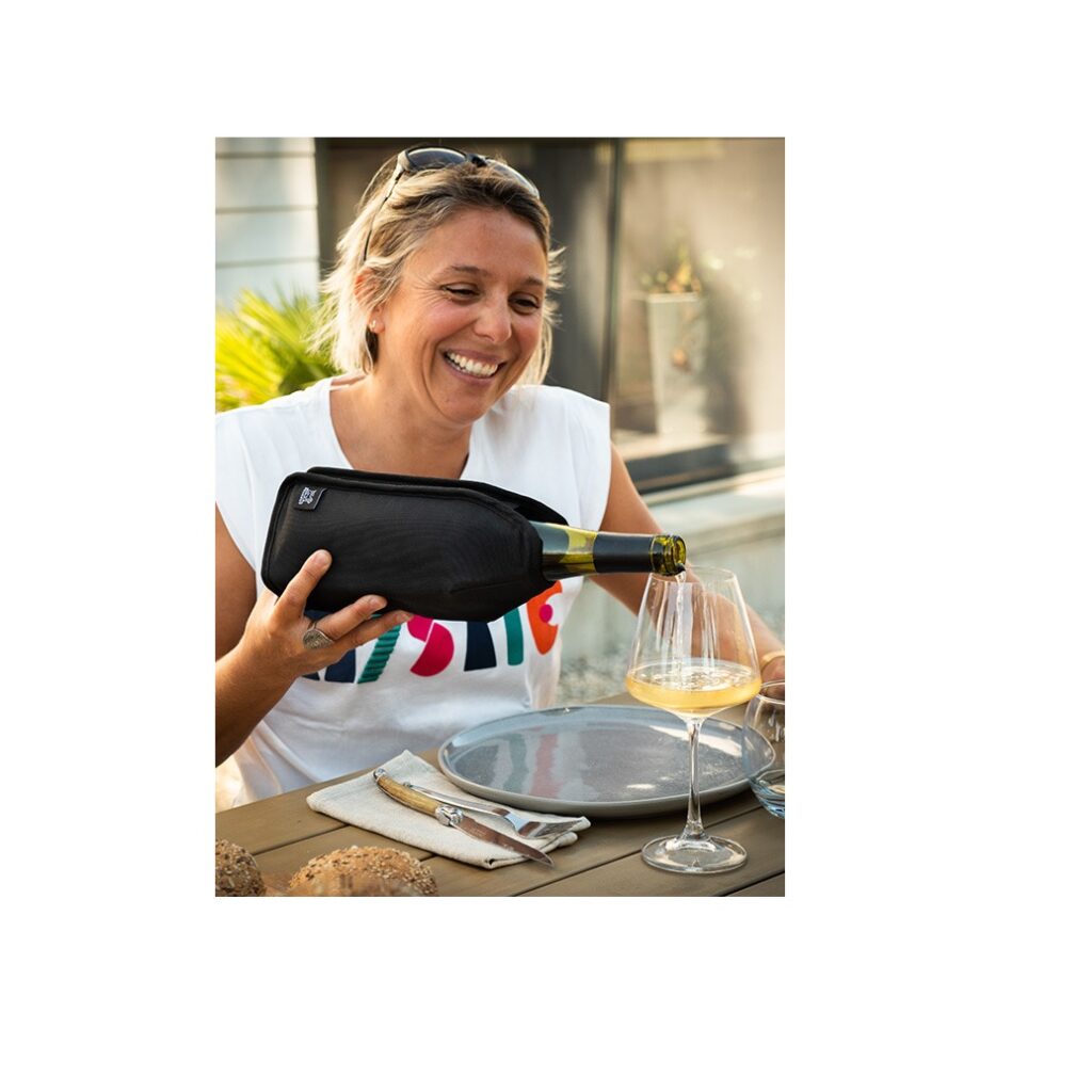 Peugeot Frizz Black Expandable Wine Cooling Sleeve