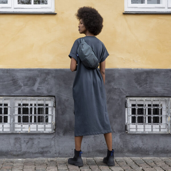 Thule Subterra 2 Sling Bag - Black