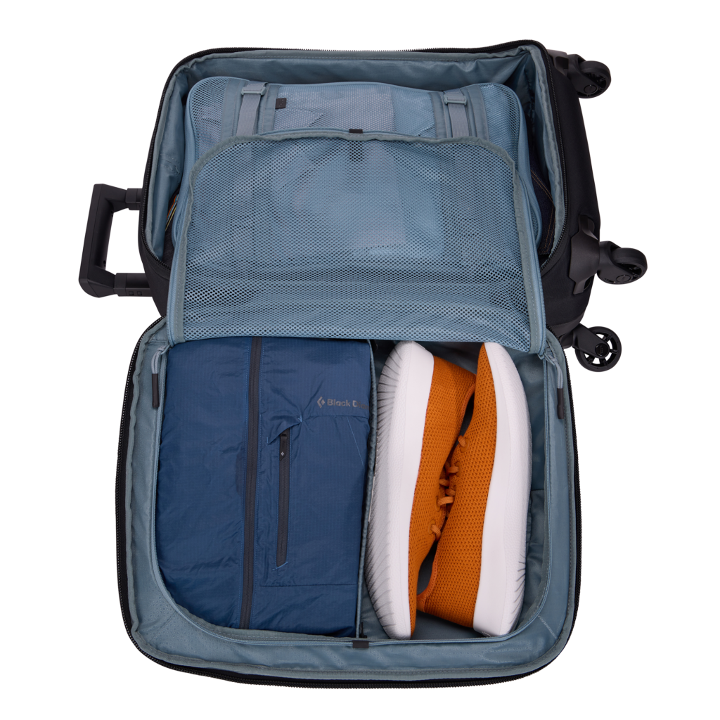 Thule Subterra 2 Carry On Spinner - Black