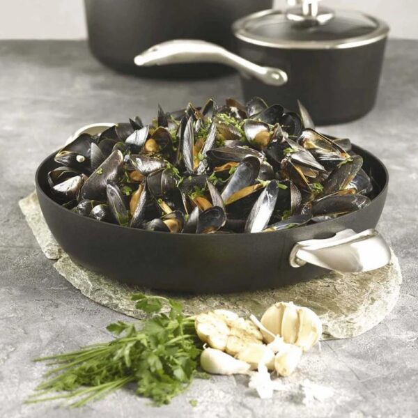 Scanpan PRO IQ 4.25 QT Chef Pan