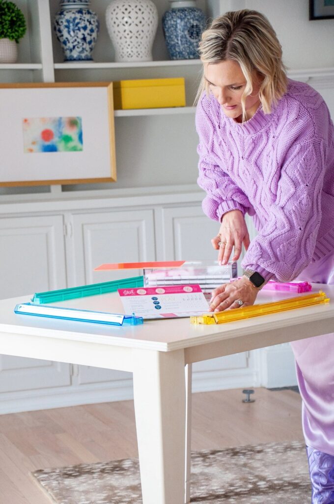 Oh My Mahjong Clear Acrylic Rack & Pushers Set