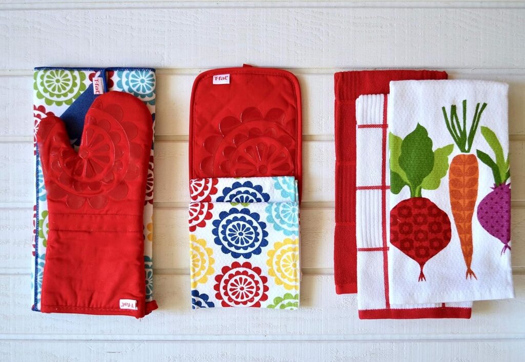 T-fal Printed Dish Cloth - Red Medallion/Multi (Set of 2)