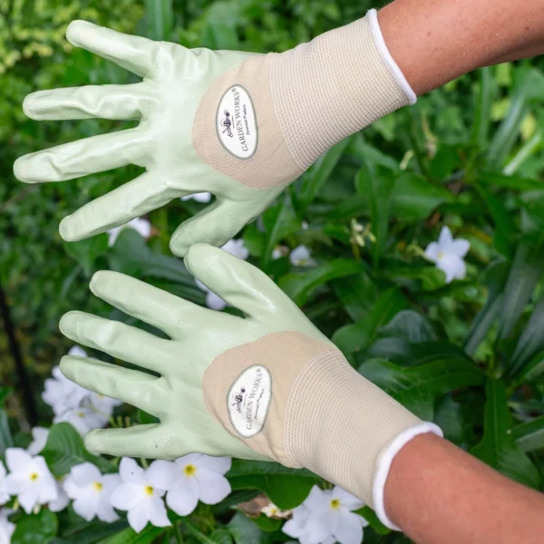 Garden Works Grubbers Gloves2