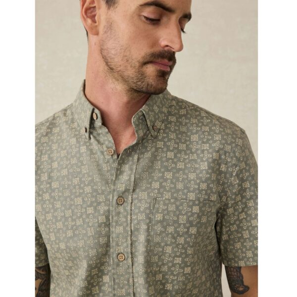 Faherty Short-Sleeve Breeze Shirt - Sundried Sage Emblem
