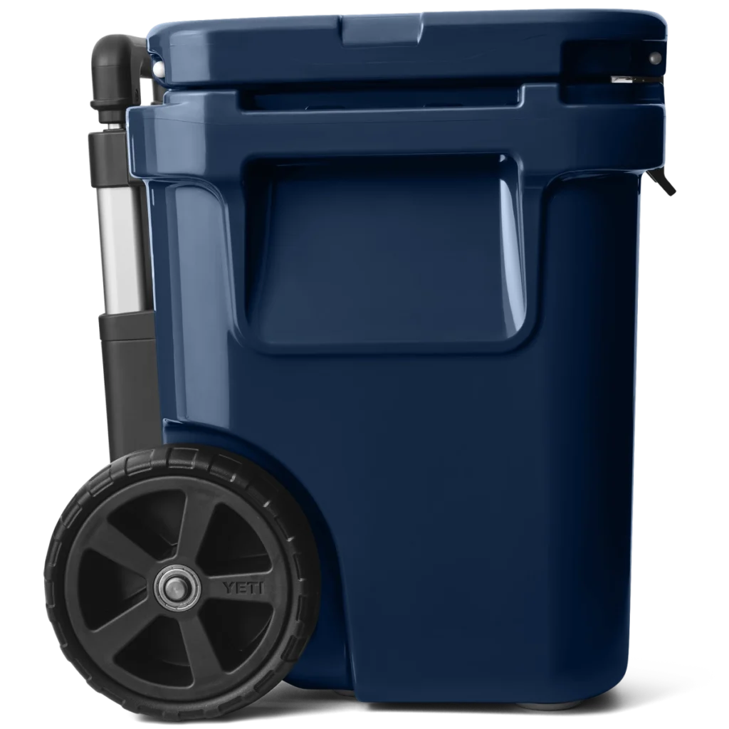 Yeti Roadie 32 Wheeled Cooler - Navy4