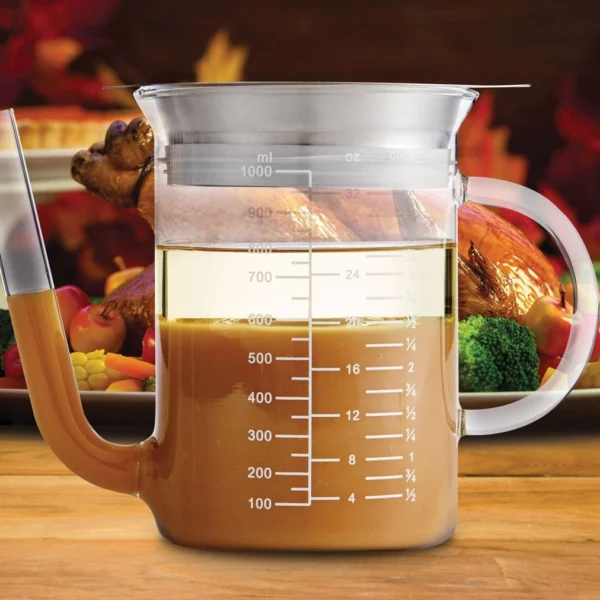 Glass Fat Separator with Gravy Strainer2
