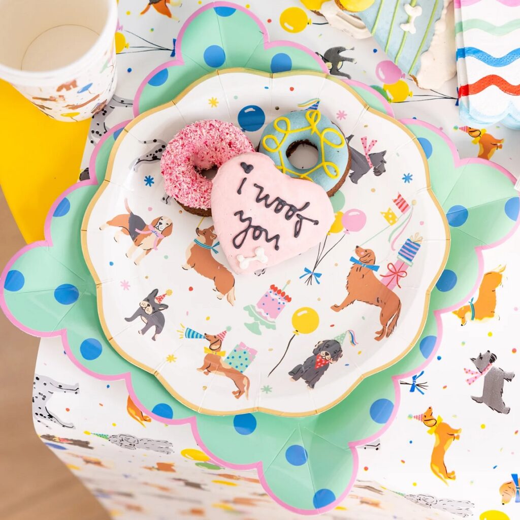 Polka Dot Paper Plate Set