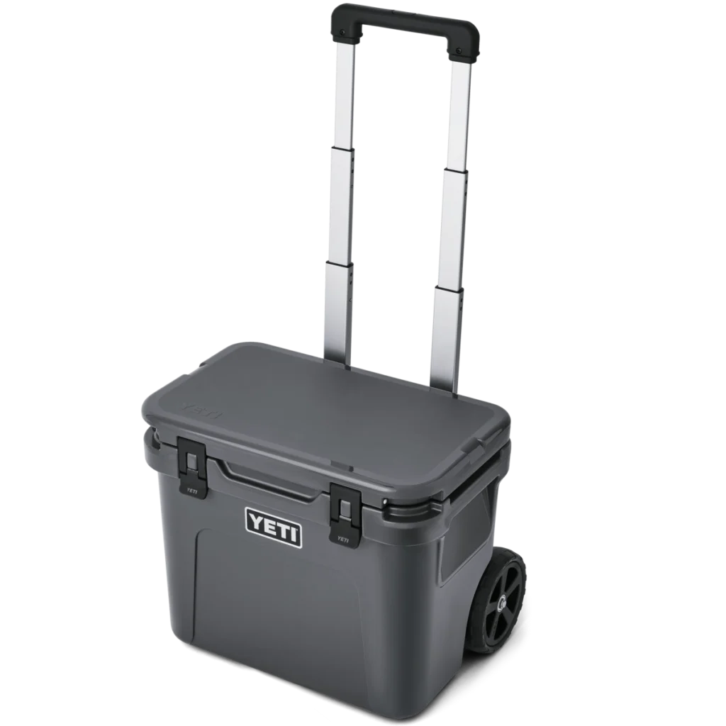Yeti Roadie 32 Wheeled Cooler - Charcoal