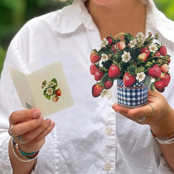 Mini Strawberry Blossom Pop-Up Card
