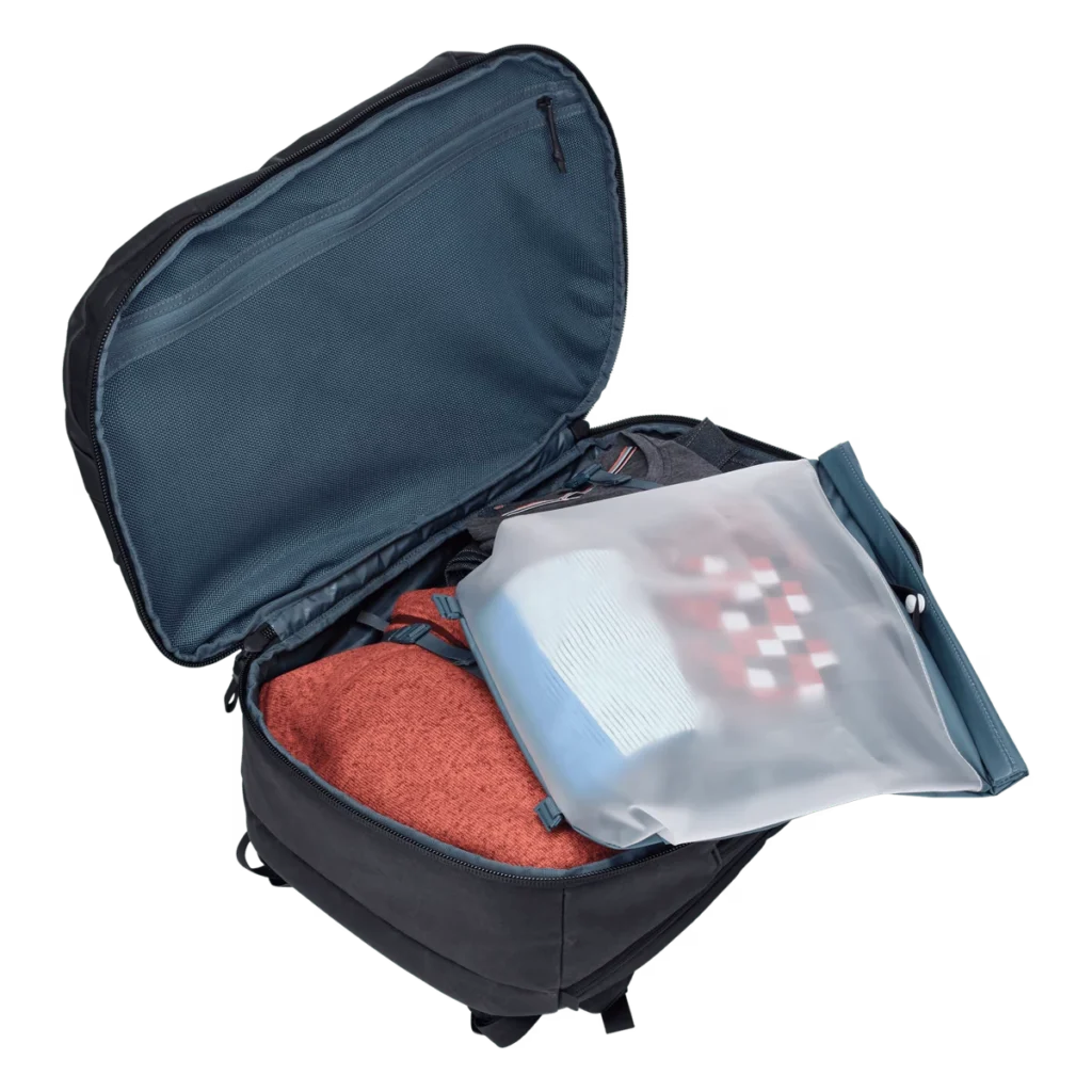 Thule Aion Travel Backpack - Black3