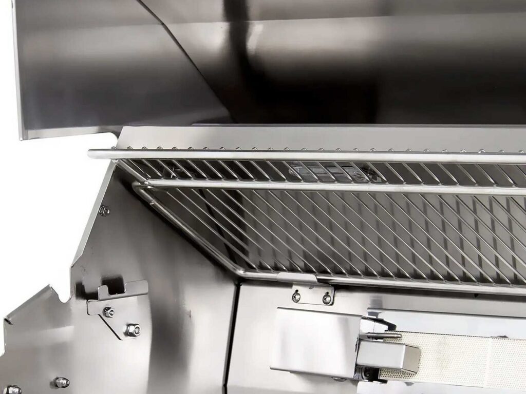Lynx 36” Professional Freestanding Grill with 1 Trident Infrared Burner and 2 Ceramic Burners and Rotisserie
