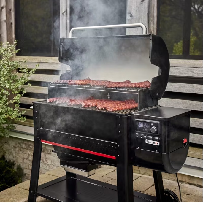 Weber Searwood XL 600 Pellet Grill