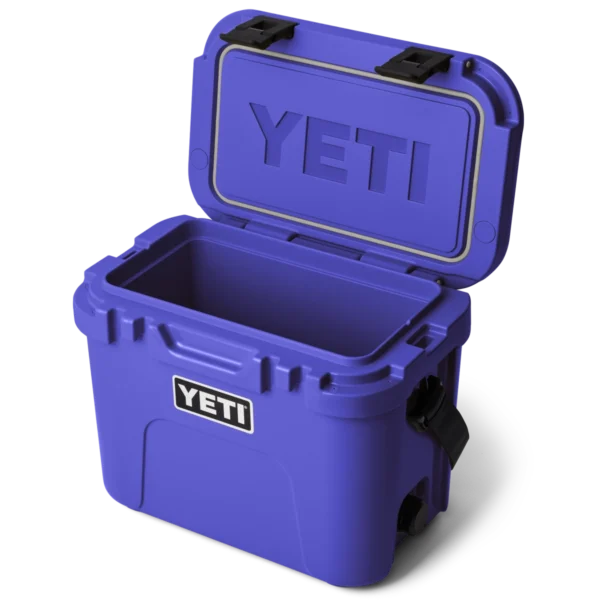 Yeti Roadie 15 Hard Cooler - Ultramarine Violet2