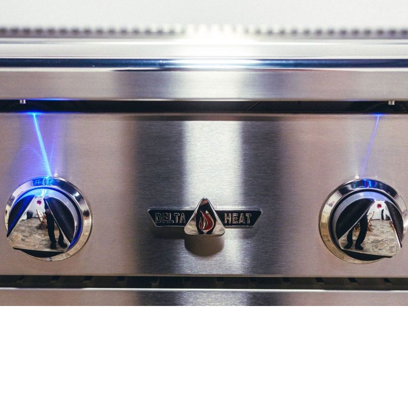 Twin Eagles 26" Delta Heat Gas Grill - Stainless Steel (Available in Natural Gas or Liquid Propane)
